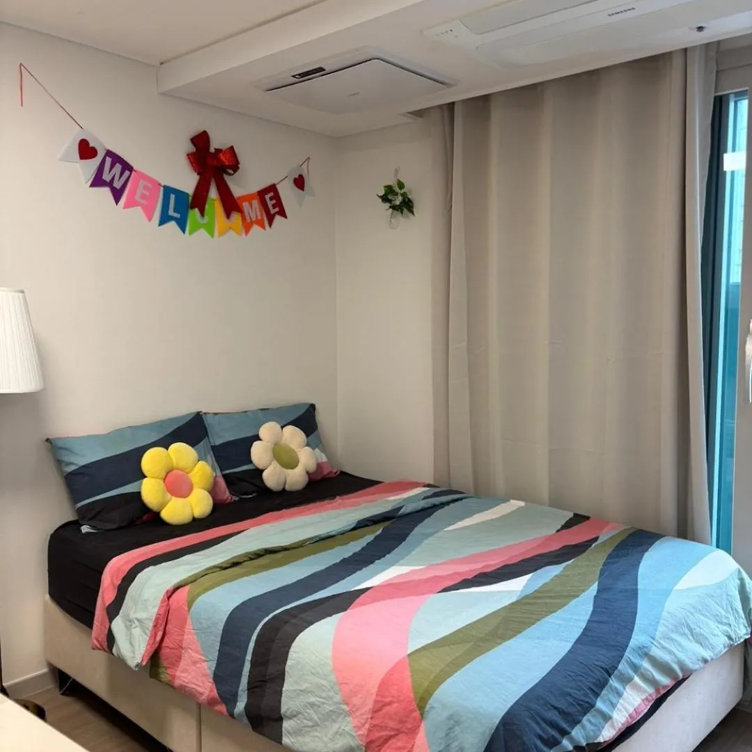 Apartment Ferienwohnung G House Busan